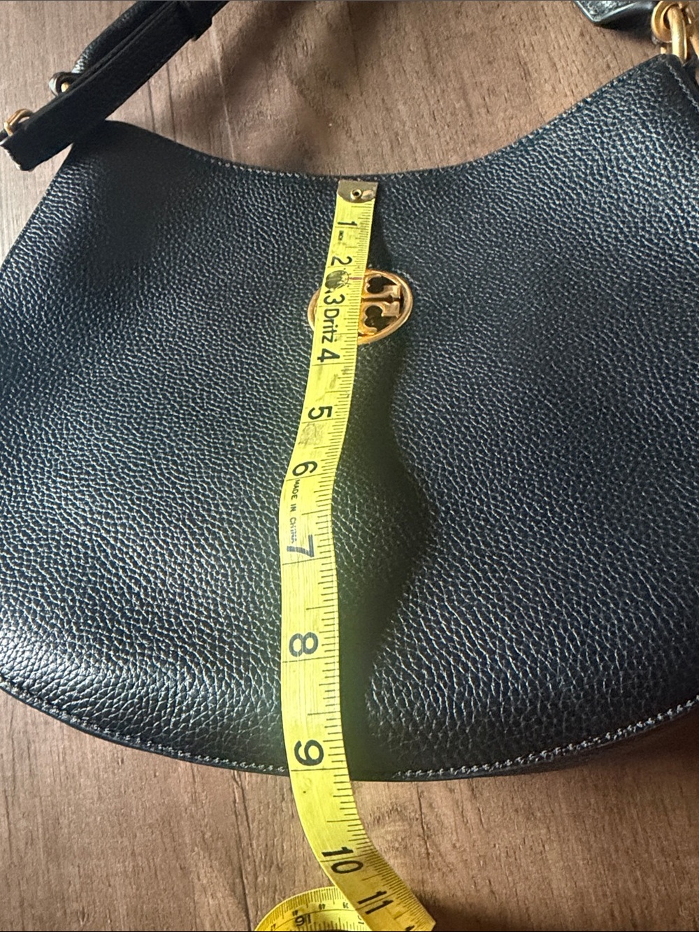 Tory Burch Black Pebbled Leather Hobo with Gold Logo - Picture 14 of 14